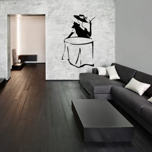 szablon do malowania ścian salonu w stylu francuskim