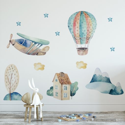 naklejka na ścianę pokoju dziecka z balonem i samolotem