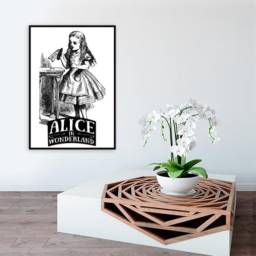 plakat z motywem Alicji w Krainie Czarów