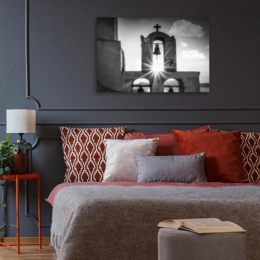 Czarno-biały obraz z kościołem w Santorini do sypialni