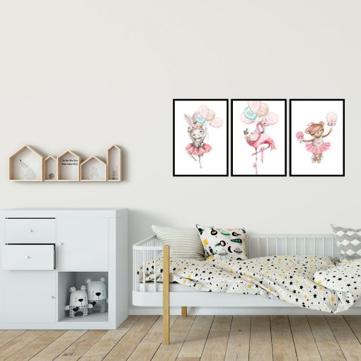 Różowy tryptyk plakatowy dla dziecka